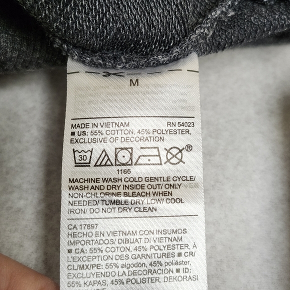 Old Navy Size M Gray Floral Embroidered Sweatshirt & Jogger Lounge Set - Picture 8 of 15